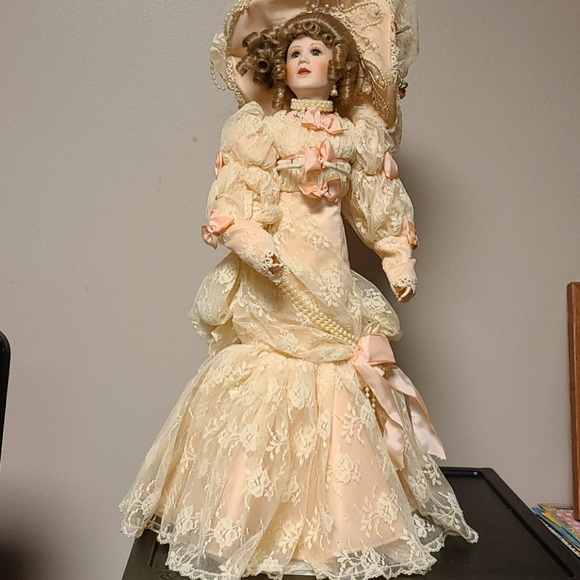 Franklin mint porcelaine peanuts Poupée doll PAR L'ARTISTE